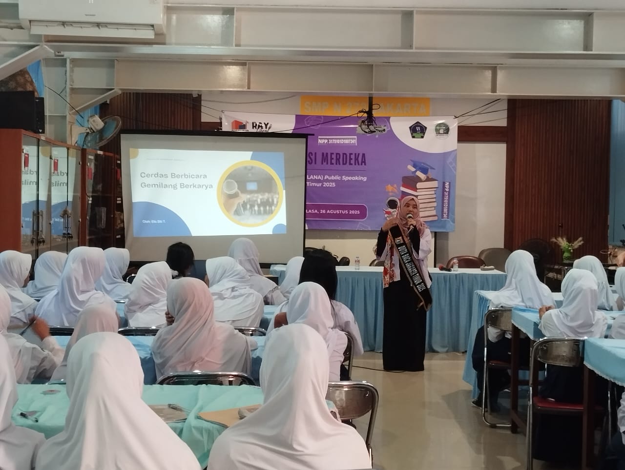 KELANA : Kelas Literasi Dan Narasi Di SMP Negeri 272 Jakarta Bersama Duta Baca Jakarta Timur